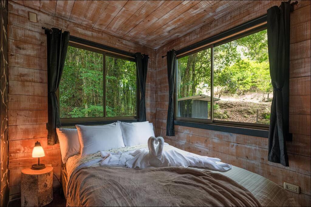 سان جيراردو دو دوتا Unicorn Lodge: Direct Riverfront : Unique Experience المظهر الخارجي الصورة